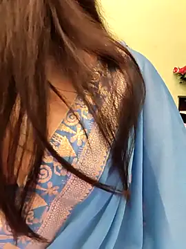 hot Oliviaa online show from November 2025 07:33:02 AM