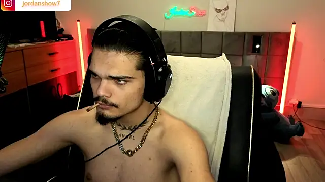 JordanShow online show from November 2025 02:55:01 PM