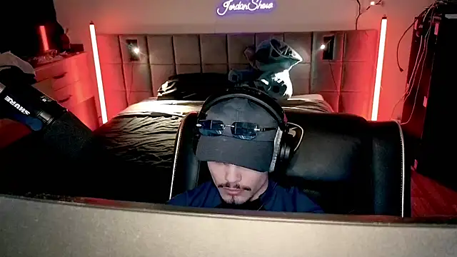 JordanShow online show from April 2026 10:38:02 PM