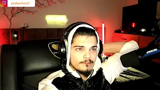 JordanShow online show from February 2026 02:22:01 AM