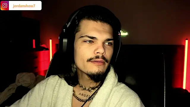 JordanShow online show from December 2025 04:19:01 PM