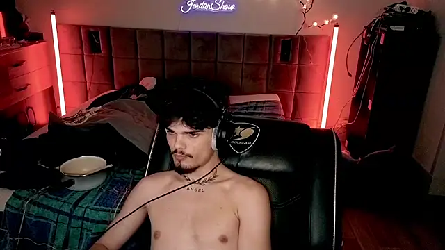 JordanShow online show from April 2026 10:33:02 PM