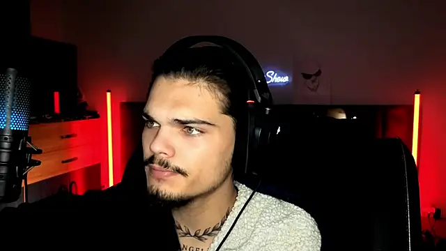 JordanShow online show from October 2025 04:39:02 PM