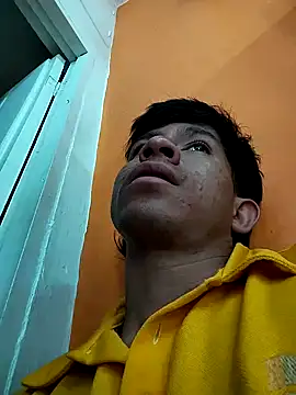 Danoszxx online show from December 2024 06:21:02 PM