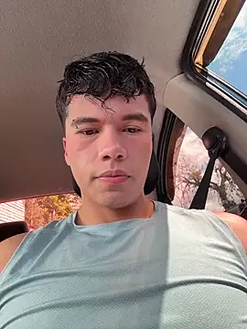 Logan smith1 online show from December 2025 05:25:02 PM