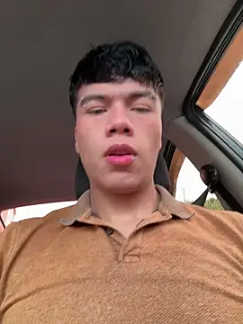 Logan smith1 online show from October 2025 07:25:02 PM