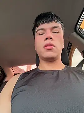 Logan smith1 online show from October 2025 07:00:01 PM