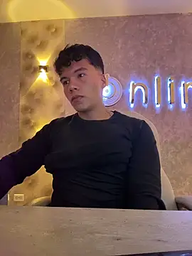 Logan smith1 online show from December 2025 07:56:01 AM