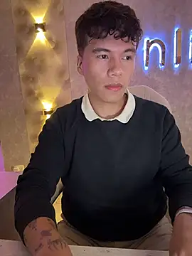 Logan smith1 online show from January 2026 07:46:02 AM