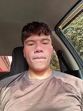 Logan smith1 online show from February 2026 01:11:01 PM