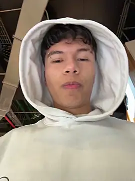 Logan smith1 online show from November 2025 01:25:01 PM