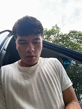 Logan smith1 online show from November 2025 03:44:02 PM