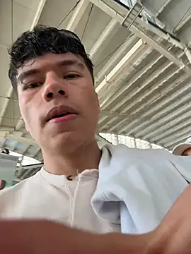 Logan smith1 online show from November 2025 03:38:02 PM