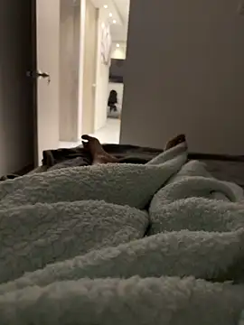 Logan smith1 online show from March 2026 06:31:01 AM