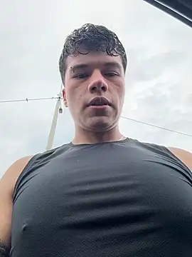 Logan smith1 online show from December 2025 05:16:01 PM