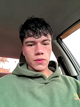 Logan smith1 online show from October 2025 06:09:01 PM