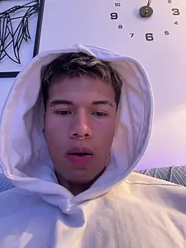 Logan smith1 online show from March 2025 11:20:01 PM