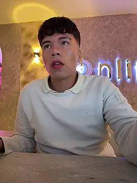 Logan smith1 online show from November 2025 06:40:02 AM