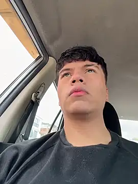 Logan smith1 online show from October 2025 06:29:01 PM