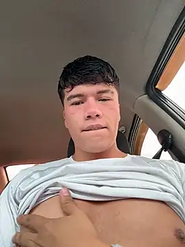 Logan smith1 online show from November 2025 04:51:02 PM