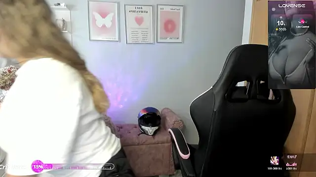 Melannyy  online show from March 2026 12:30:01 AM