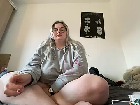 ofeefox online show from March 2025 05:07:02 PM