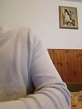 Snapshot of GrofLicno chatting on January 2025 08:32:01 PM GrofLicno online show from January 2025 08:32:01 PM