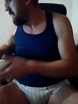 Snapshot of GrofLicno chatting on October 2025 08:28:02 PM GrofLicno online show from October 2025 08:28:02 PM