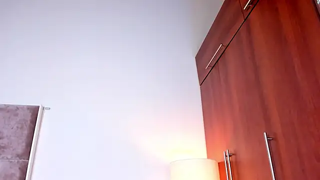 Nia Bunny online show from May 2026 01:17:02 PM
