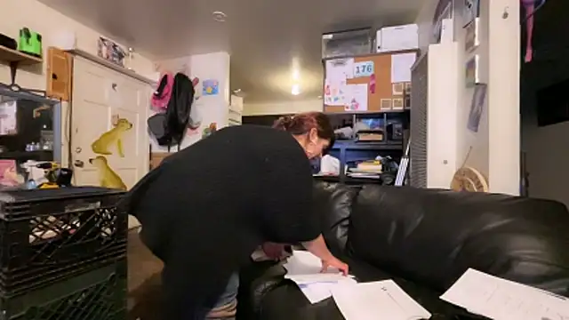 deadpi online show from October 2025 04:11:01 AM