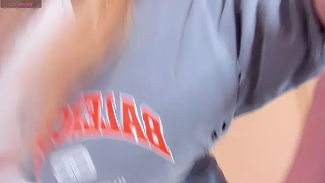 Diana Garrett online show from March 2026 02:00:02 AM