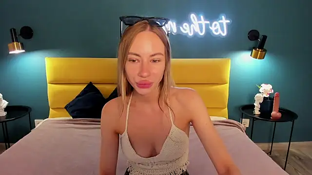 Diana Garrett online show from July 2026 01:46:02 AM