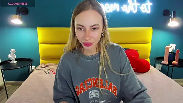 Diana Garrett online show from March 2026 01:37:02 AM