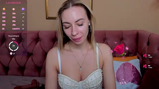 Snapshot of Diana_Garrett chatting on March 2025 04:51:01 AM Diana Garrett online show from March 2025 04:51:01 AM