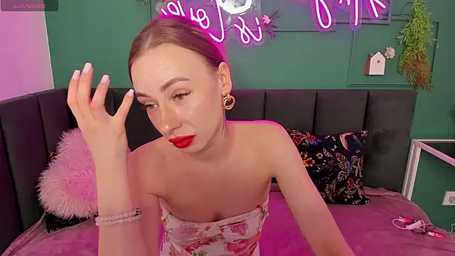 Diana Garrett online show from March 2026 02:09:01 AM