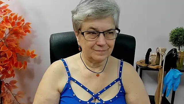 IrisDream online show from September 2025 06:27:02 AM