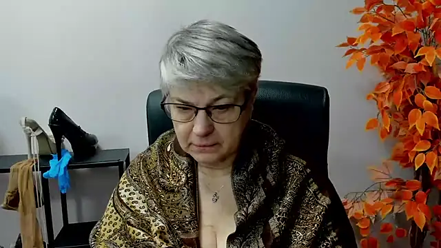 IrisDream online show from March 2025 07:24:01 AM