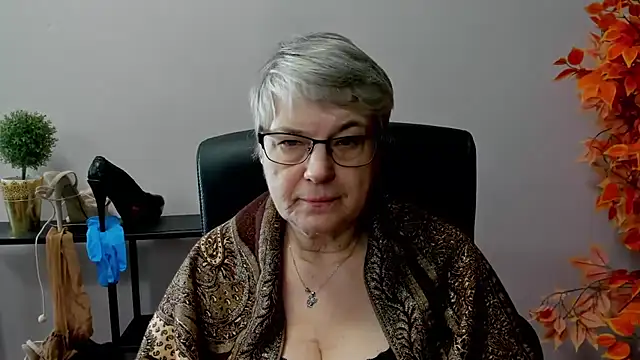 IrisDream online show from March 2025 10:50:01 AM
