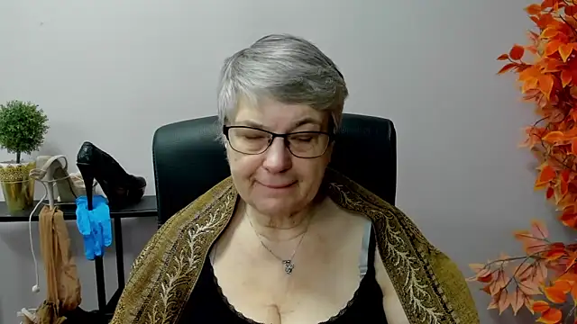 IrisDream online show from March 2025 07:22:02 AM
