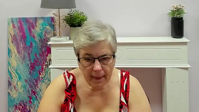 IrisDream online show from September 2025 06:23:01 AM