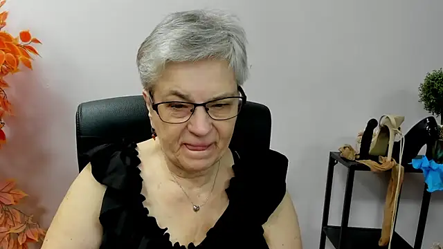 IrisDream online show from October 2025 06:14:02 AM