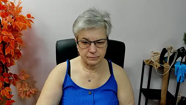 IrisDream online show from October 2025 06:14:01 AM