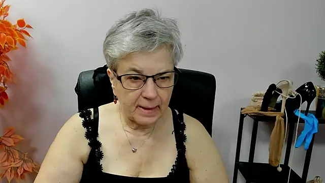 IrisDream online show from October 2025 06:15:02 AM