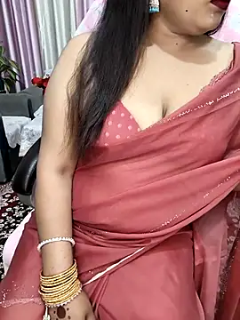 Cute-Raashii online show from April 2026 04:02:02 PM