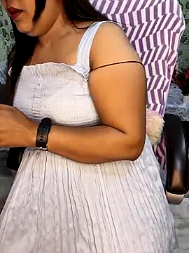 Cute-Raashii online show from November 2025 01:11:02 AM