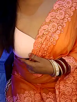 Cute-Raashii online show from October 2025 01:40:02 AM