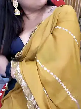 Cute-Raashii online show from November 2025 04:40:01 PM