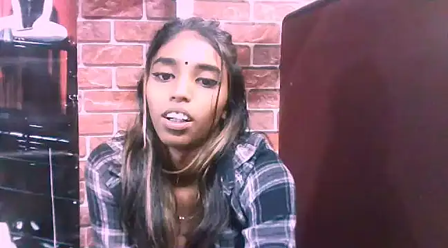 Snapshot of IndianSexySlender chatting on March 2025 02:23:02 PM IndianSexySlender online show from March 2025 02:23:02 PM