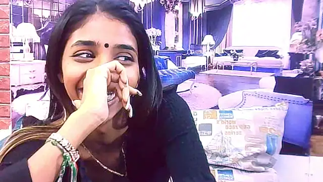 Snapshot of IndianSexySlender chatting on November 2025 05:12:02 AM IndianSexySlender online show from November 2025 05:12:02 AM