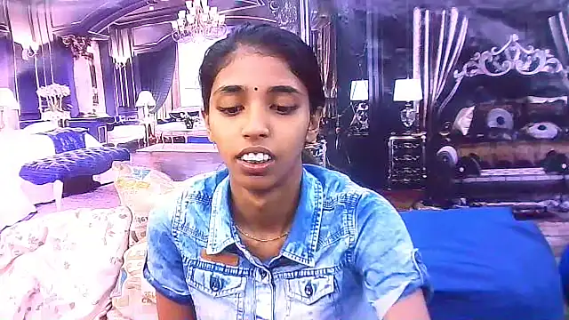 Snapshot of IndianSexySlender chatting on November 2025 05:07:02 AM IndianSexySlender online show from November 2025 05:07:02 AM